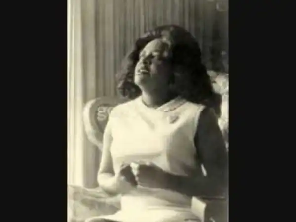 Clara Ward - I Love The Name Jesus
